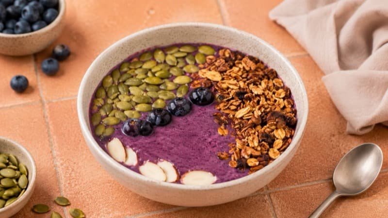 Blue Oatberry Smoothie Bowl